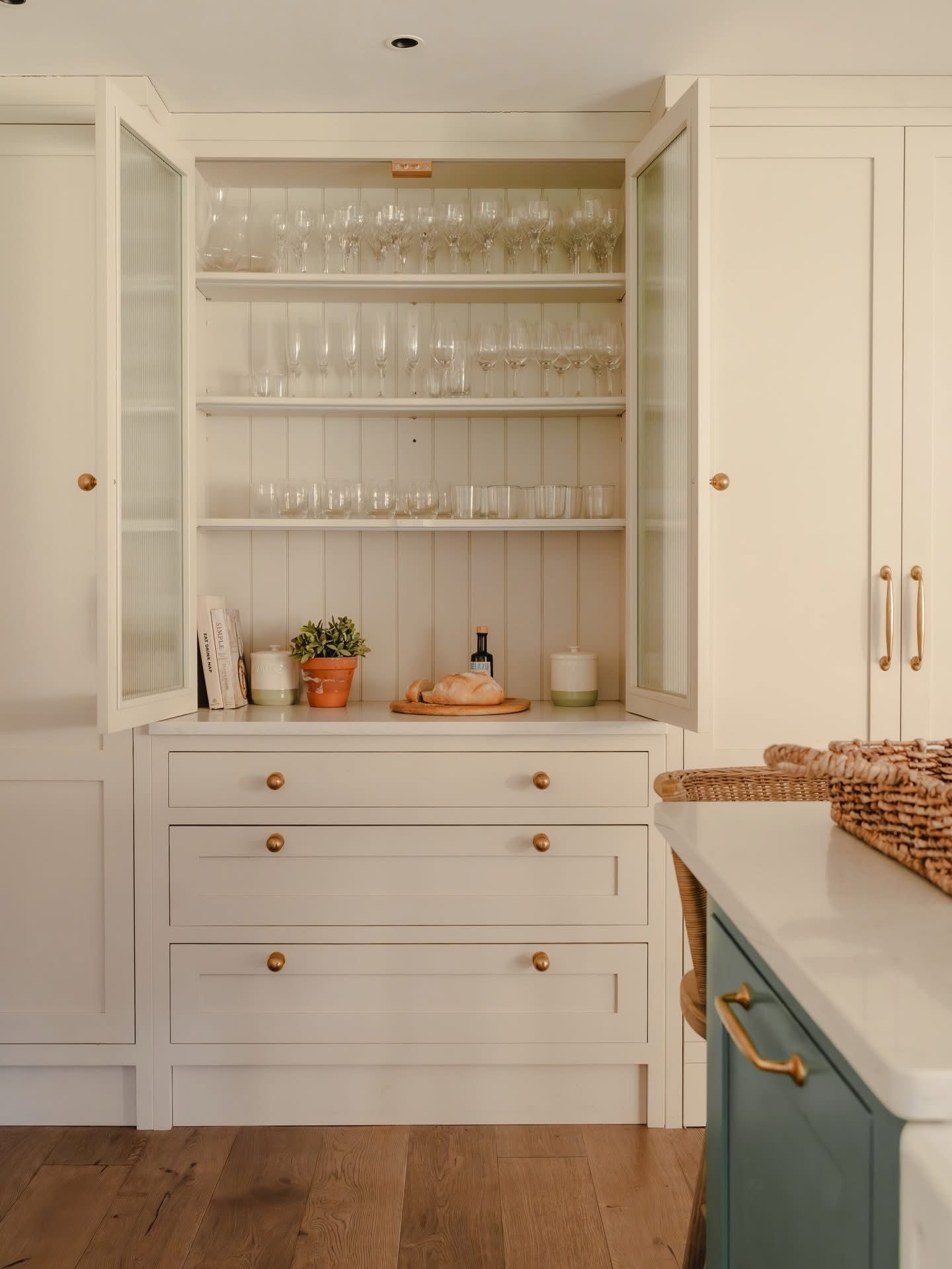 What to do with the corner in a small kitchen