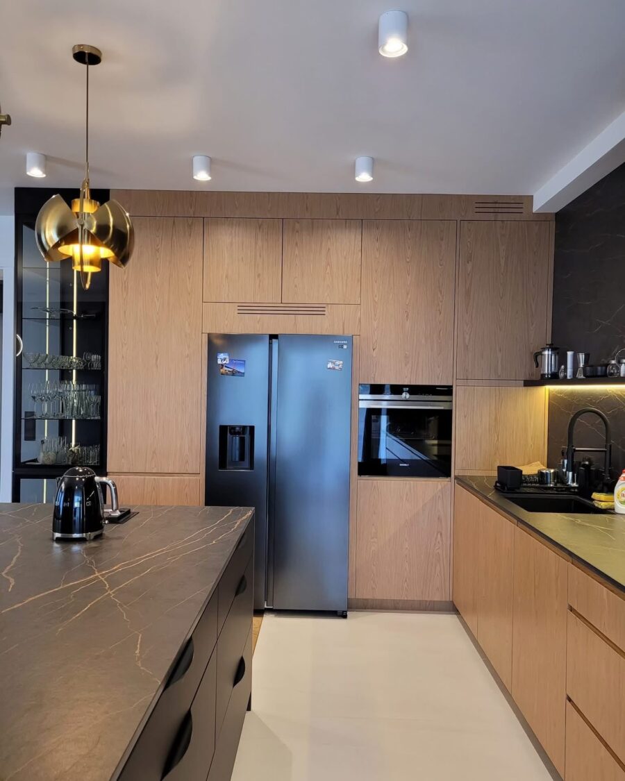 Walnut and Graphite Kitchen