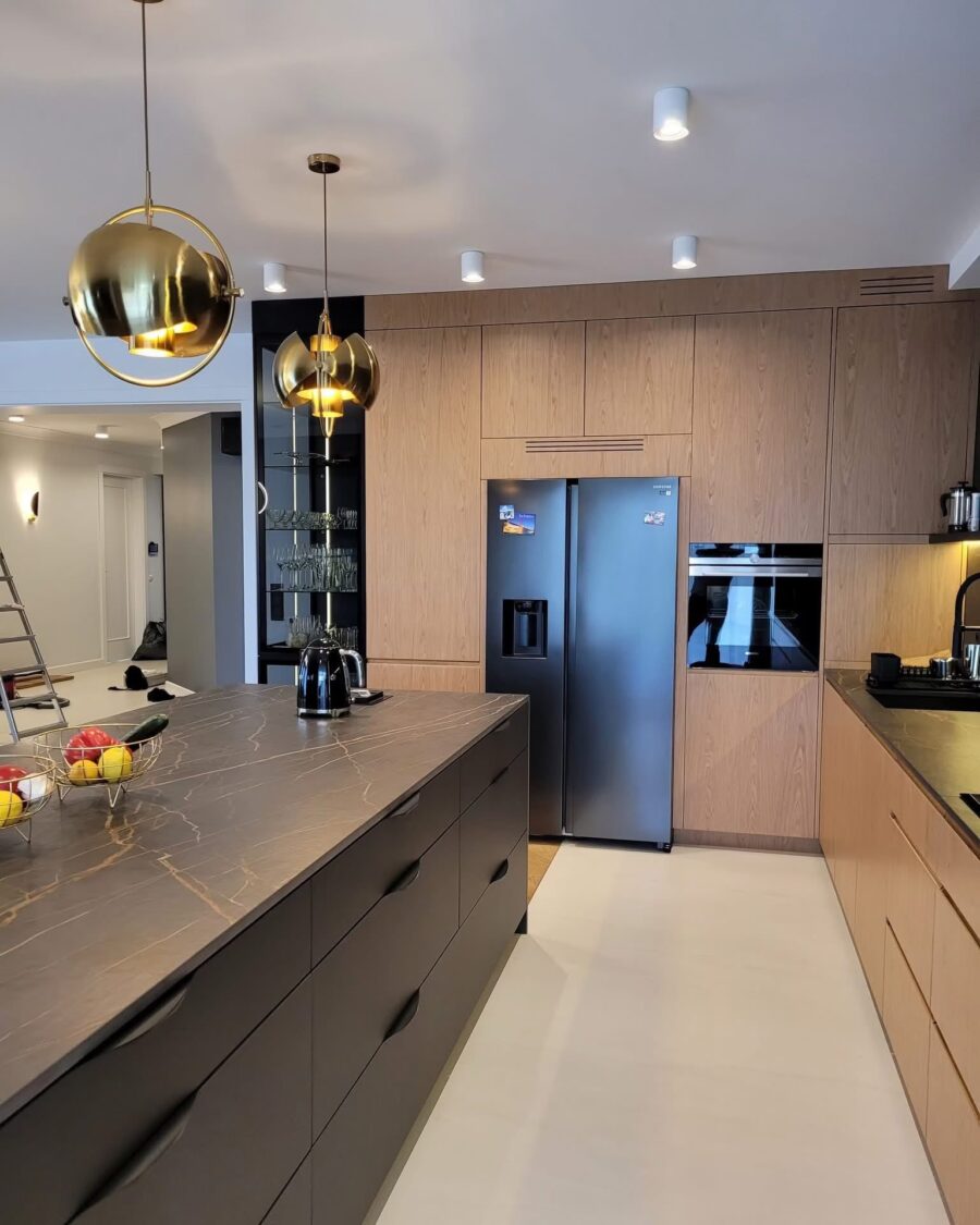 Walnut and Graphite Kitchen